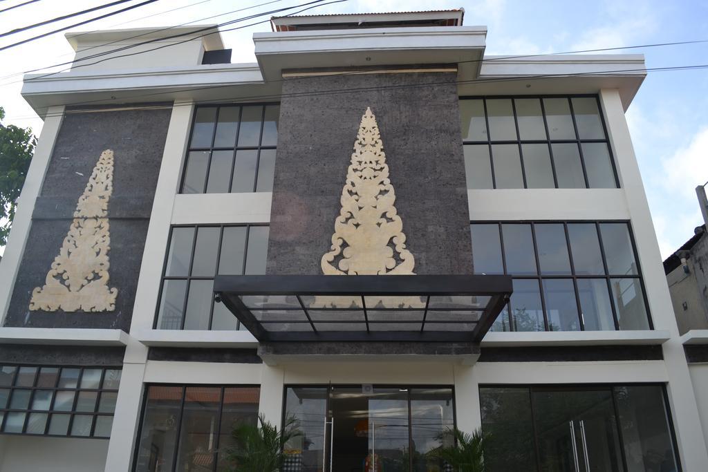 Ivanka Airport Inn Kuta Lombok Eksteriør billede