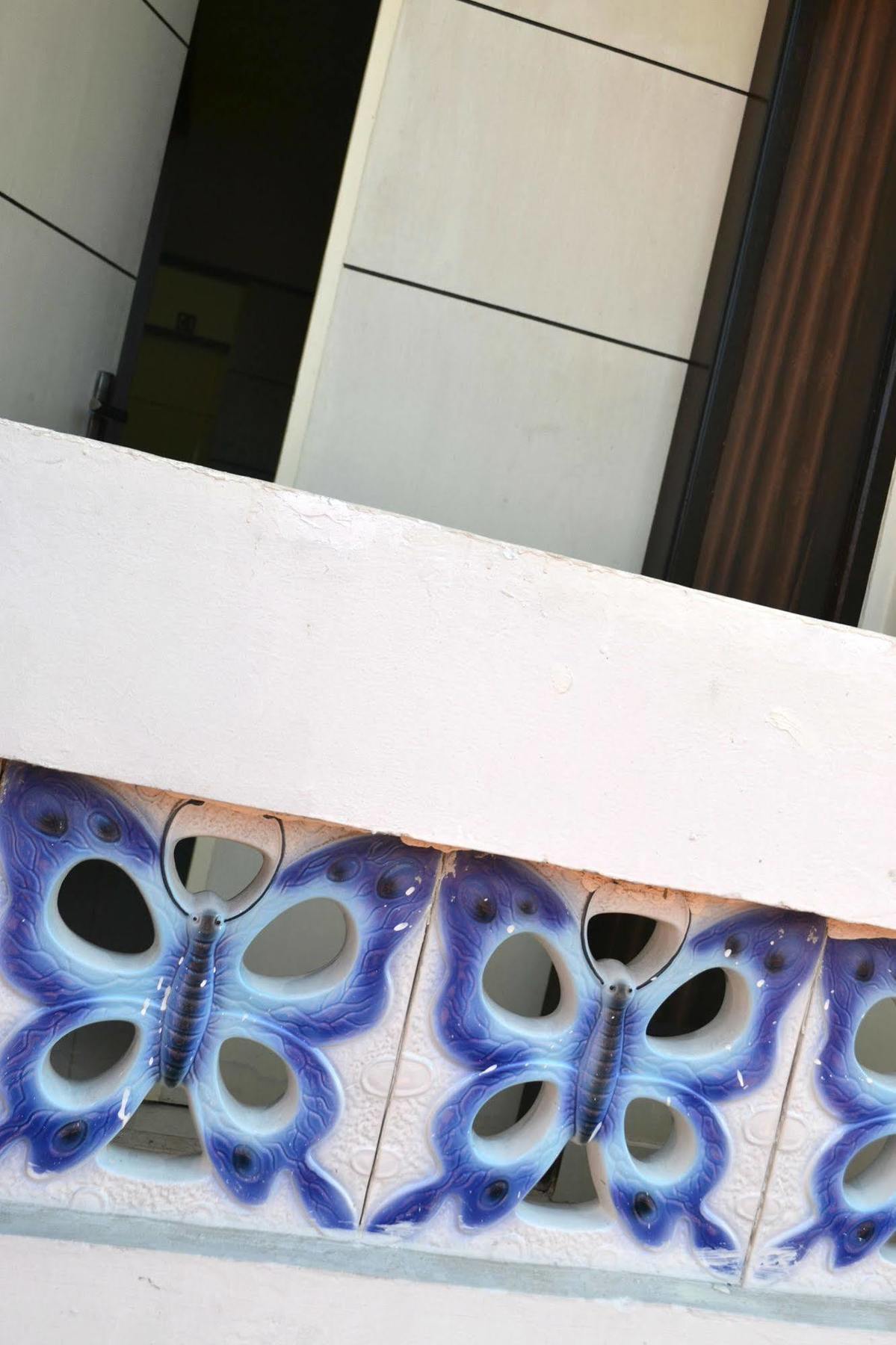 Ivanka Airport Inn Kuta Lombok Eksteriør billede